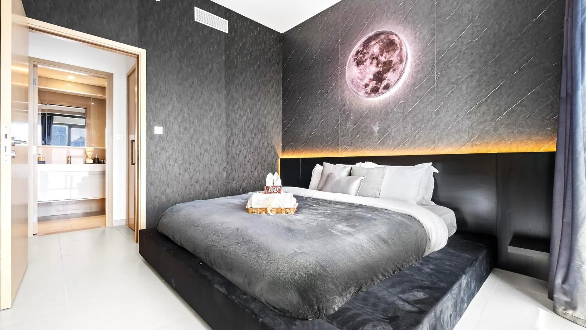 Cosmic Sky Suite High Floor 1Br- Dubai Mall Access By Maxx Value Homes Apartment