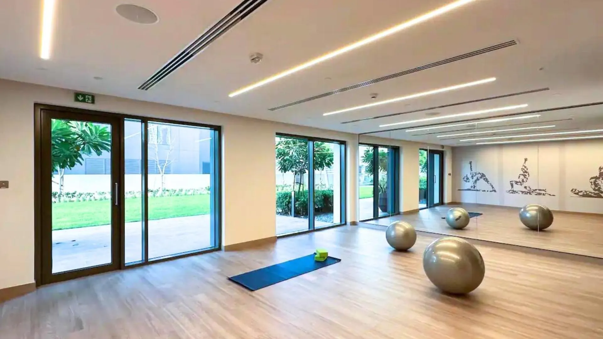 Cosmic Sky Suite High Floor 1Br- Dubai Mall Access By Maxx Value Homes United Arab Emirates